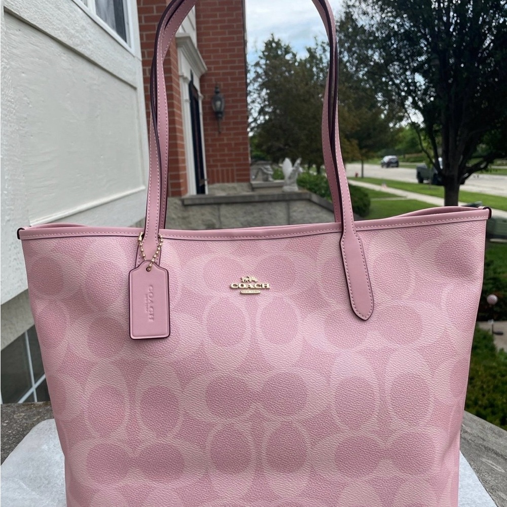Coach Large City Powder Pink Tote